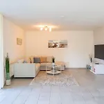 Haus Georgi 아파트 Böhl